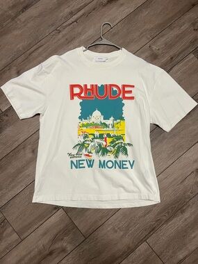 Rhude White Cotton Logo Tee with Black Tag Detail